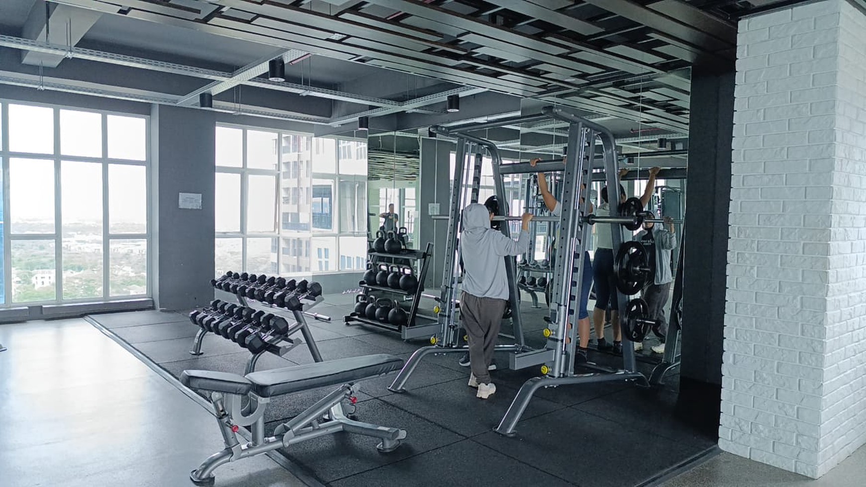 Apartement Roseville Suite Apartemen full furnished,  bersih terawat, rapih, siap huni, lokasi dekat akses toll BSD.