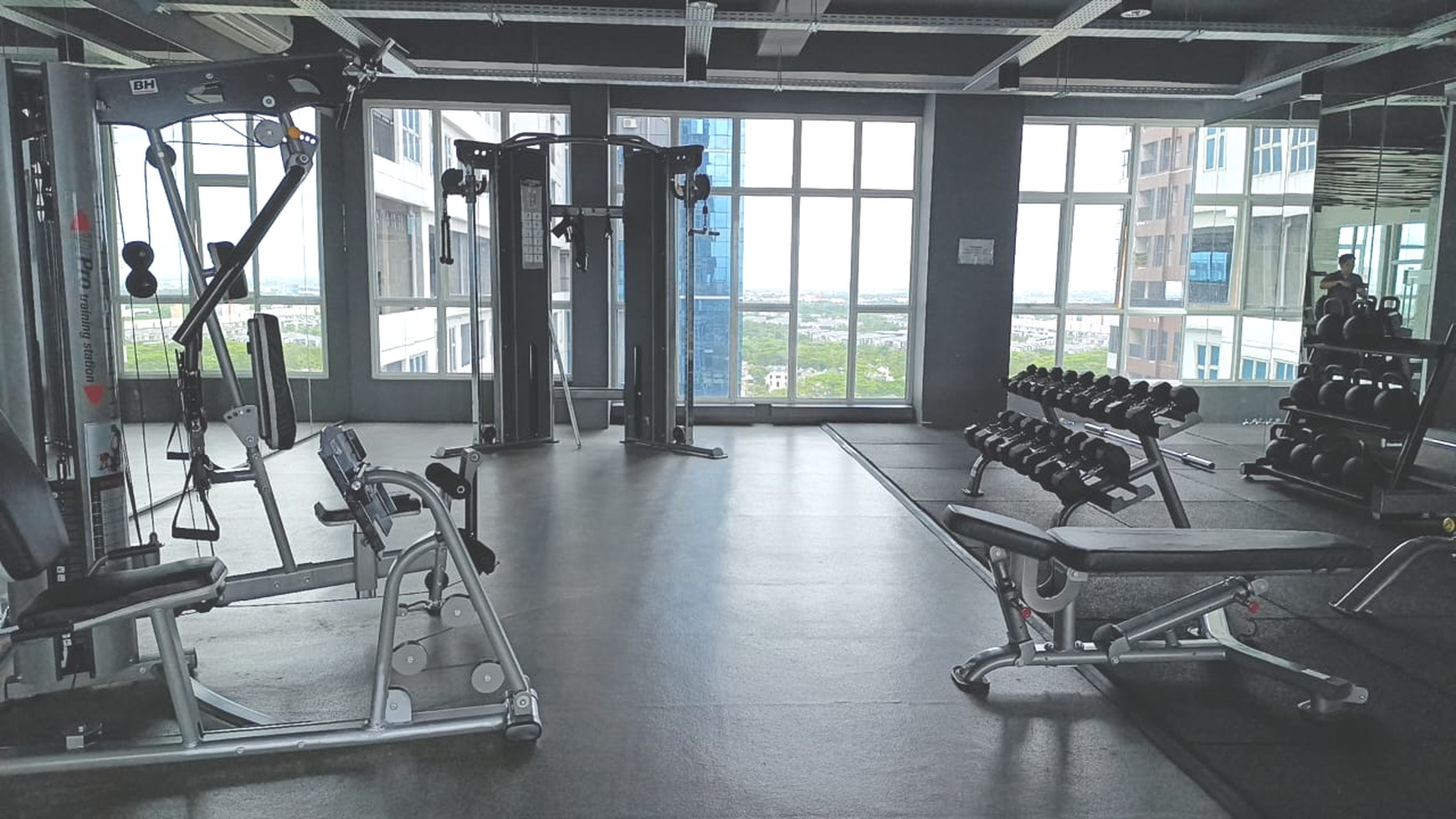 Apartement Roseville Suite Apartemen full furnished,  bersih terawat, rapih, siap huni, lokasi dekat akses toll BSD.