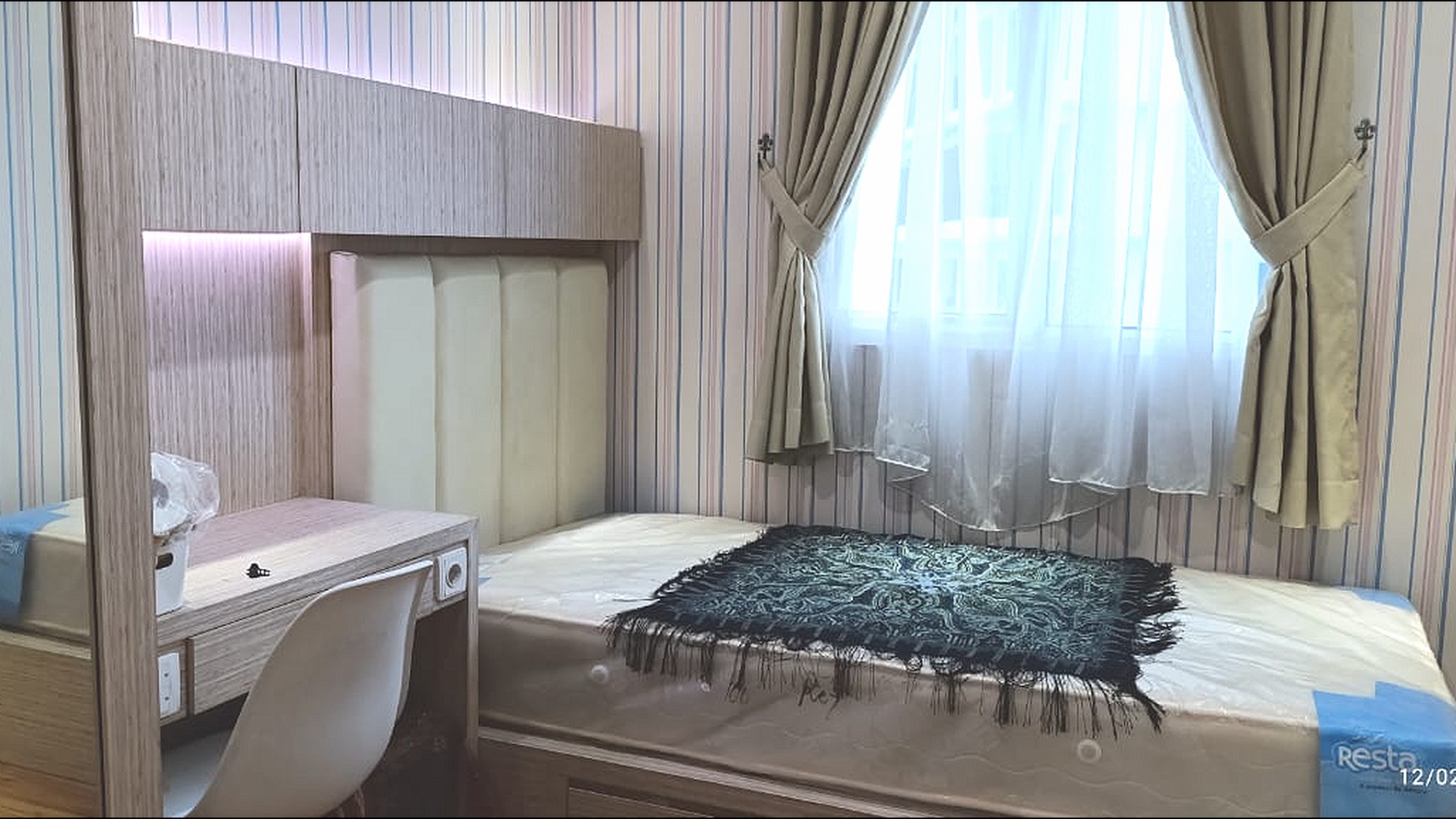Apartement Roseville Suite Apartemen full furnished,  bersih terawat, rapih, siap huni, lokasi dekat akses toll BSD.