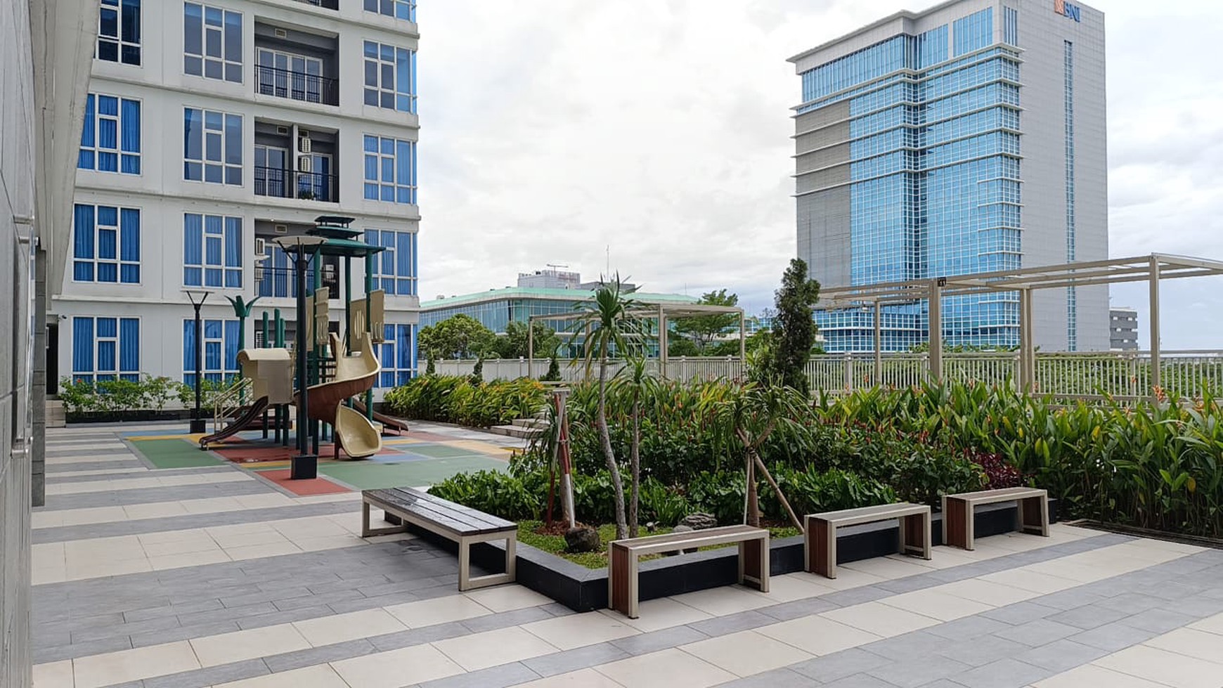 Apartement Roseville Suite Apartemen full furnished,  bersih terawat, rapih, siap huni, lokasi dekat akses toll BSD.