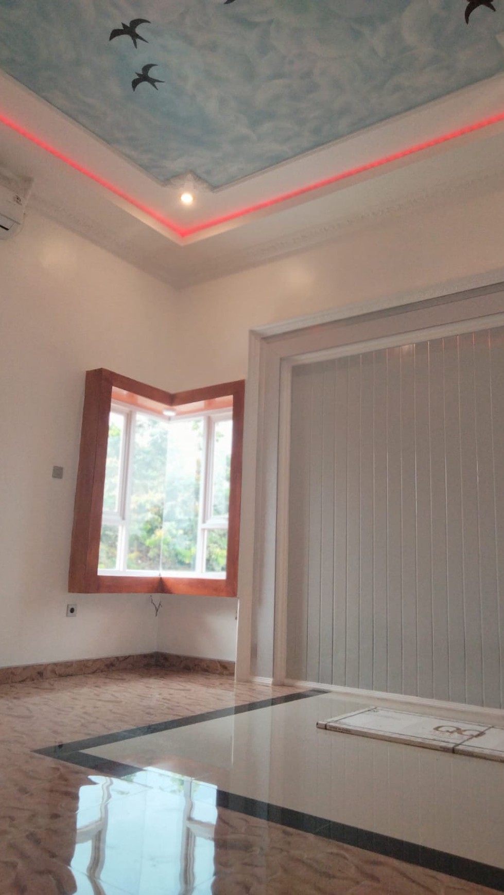 Ruang Usaha & Rumah Tinggal Lokasi Strategis di Sidomoyo Godean Sleman