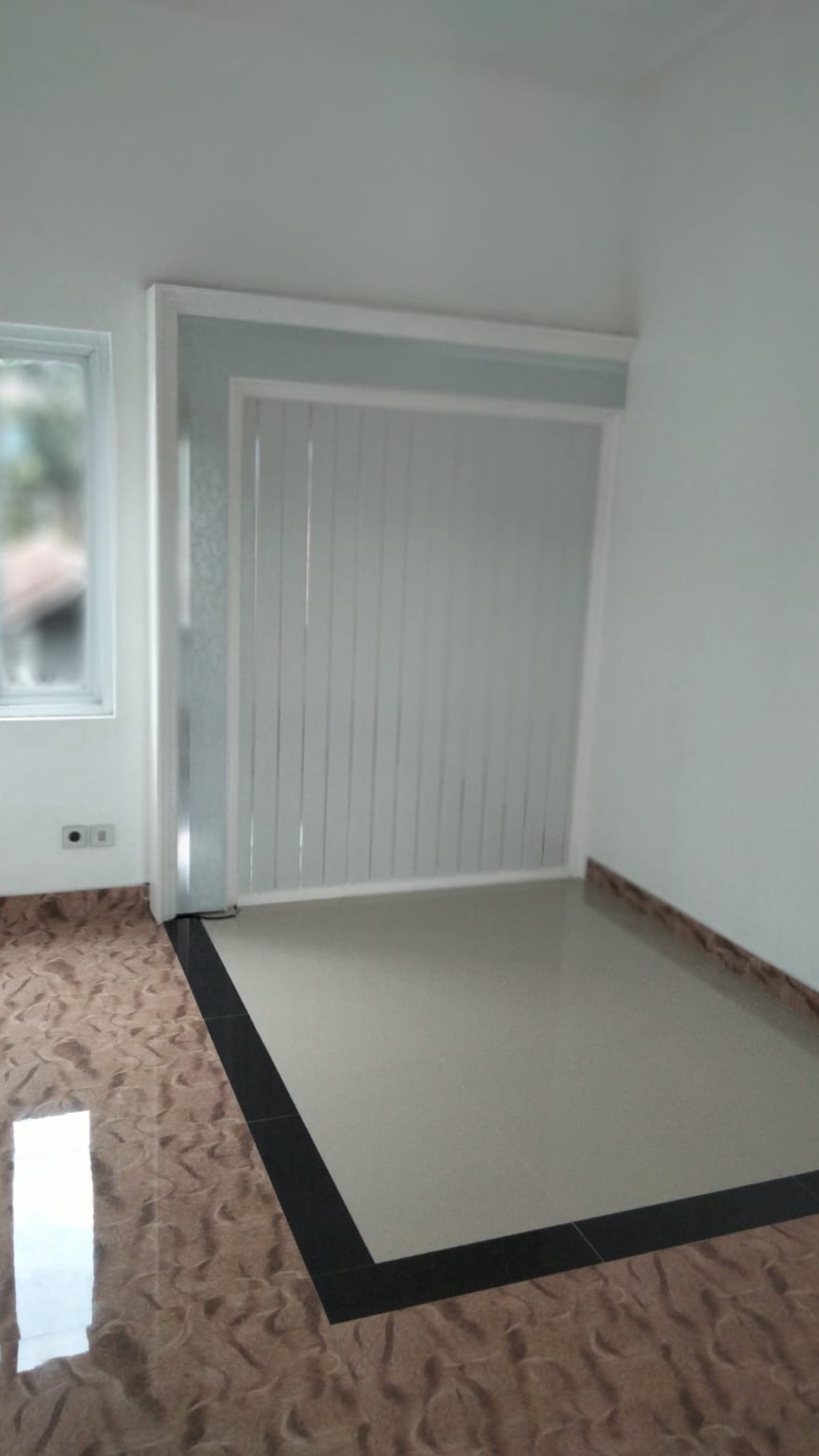 Ruang Usaha & Rumah Tinggal Lokasi Strategis di Sidomoyo Godean Sleman