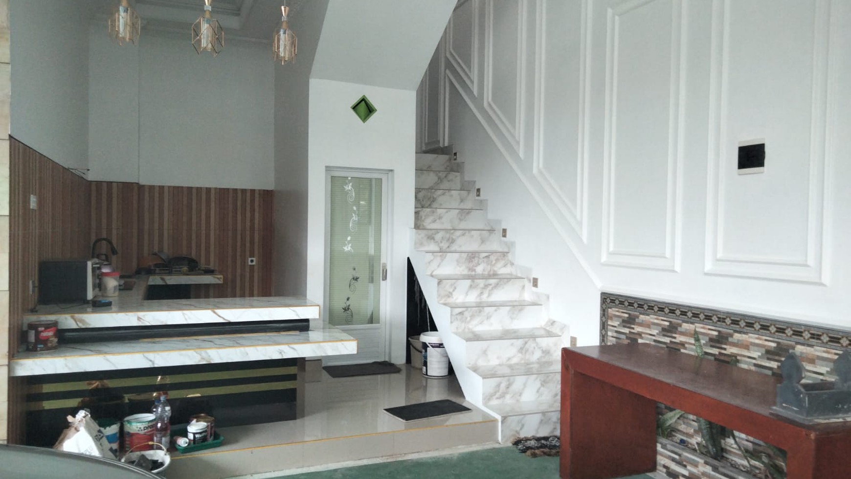 Ruang Usaha & Rumah Tinggal Lokasi Strategis di Sidomoyo Godean Sleman