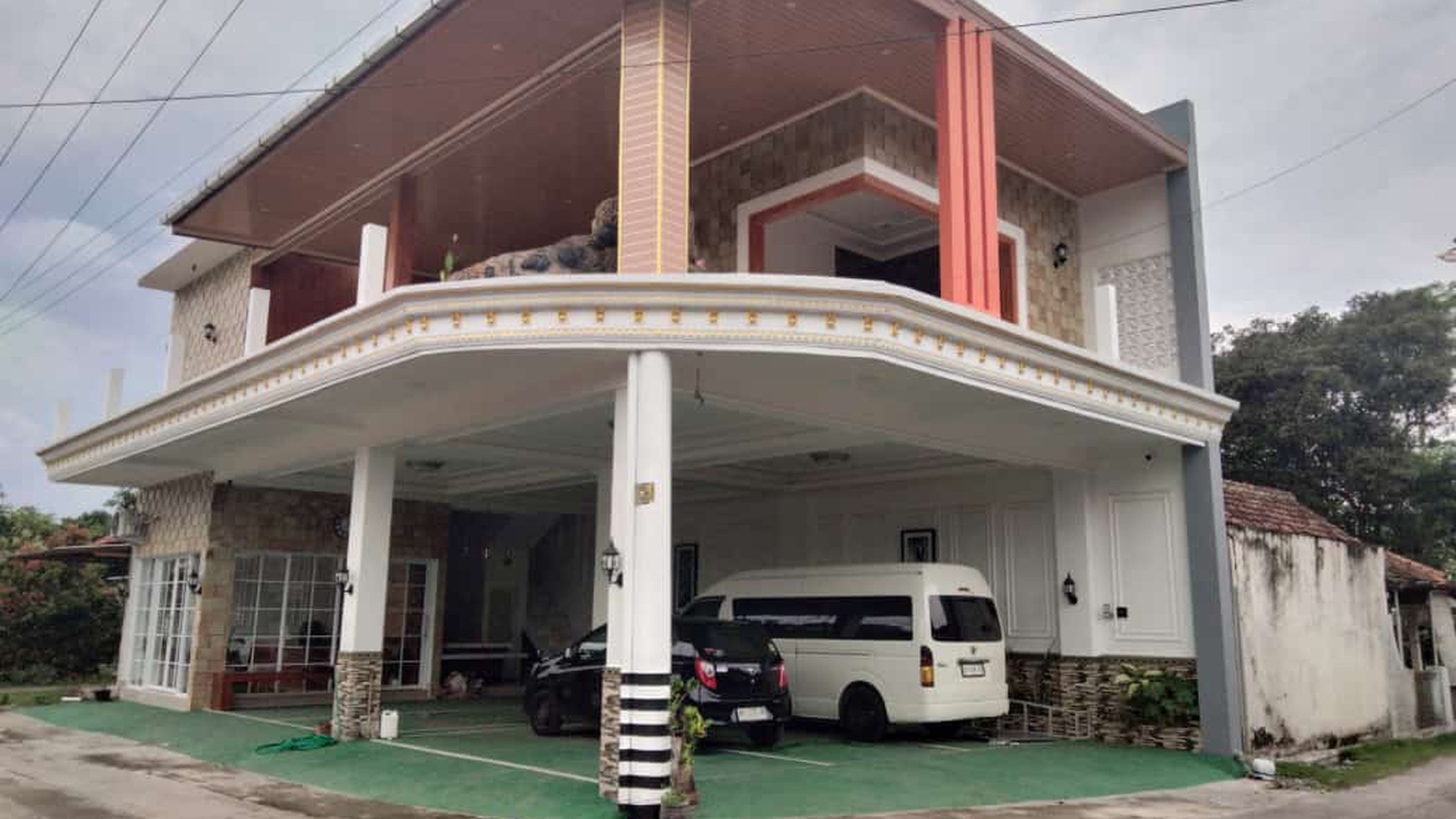 Ruang Usaha & Rumah Tinggal Lokasi Strategis di Sidomoyo Godean Sleman