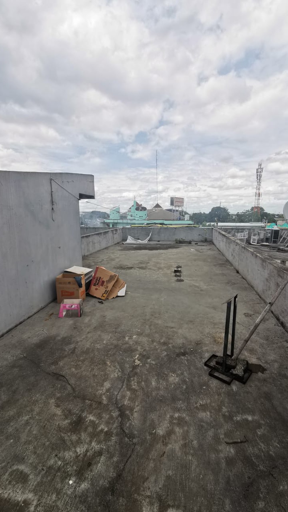 Ruko 3 Lantai dengan Rooftop di Margonda, Depok - Lokasi Strategis