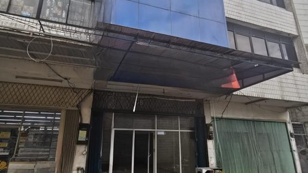 Ruko 3 Lantai dengan Rooftop di Margonda, Depok - Lokasi Strategis