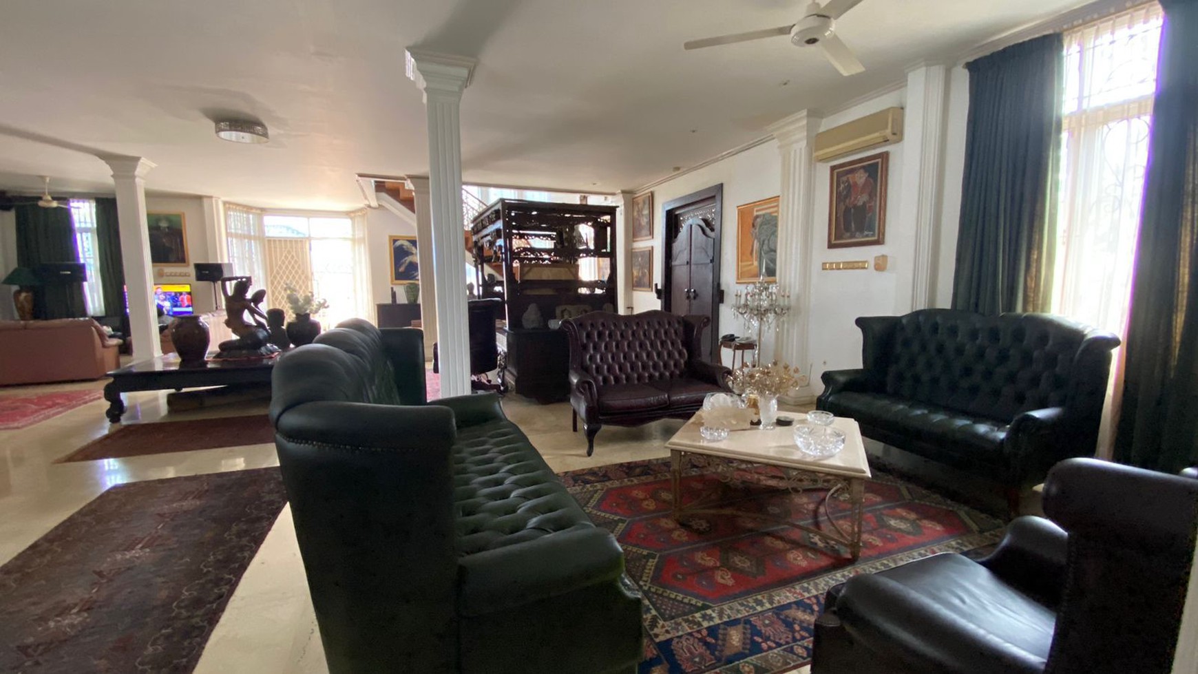 Rumah Mewah Super Luas di Cinere, Dekat Tol Desari - Fasilitas Lengkap