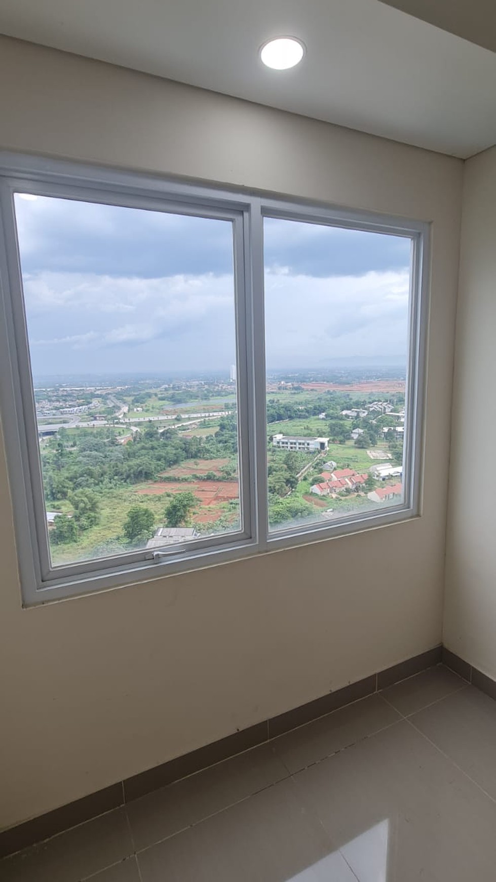 Dijual Apartemen B Residence - Unit Studio Baru