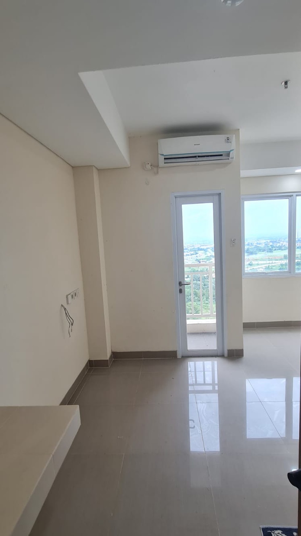 Dijual Apartemen B Residence - Unit Studio Baru