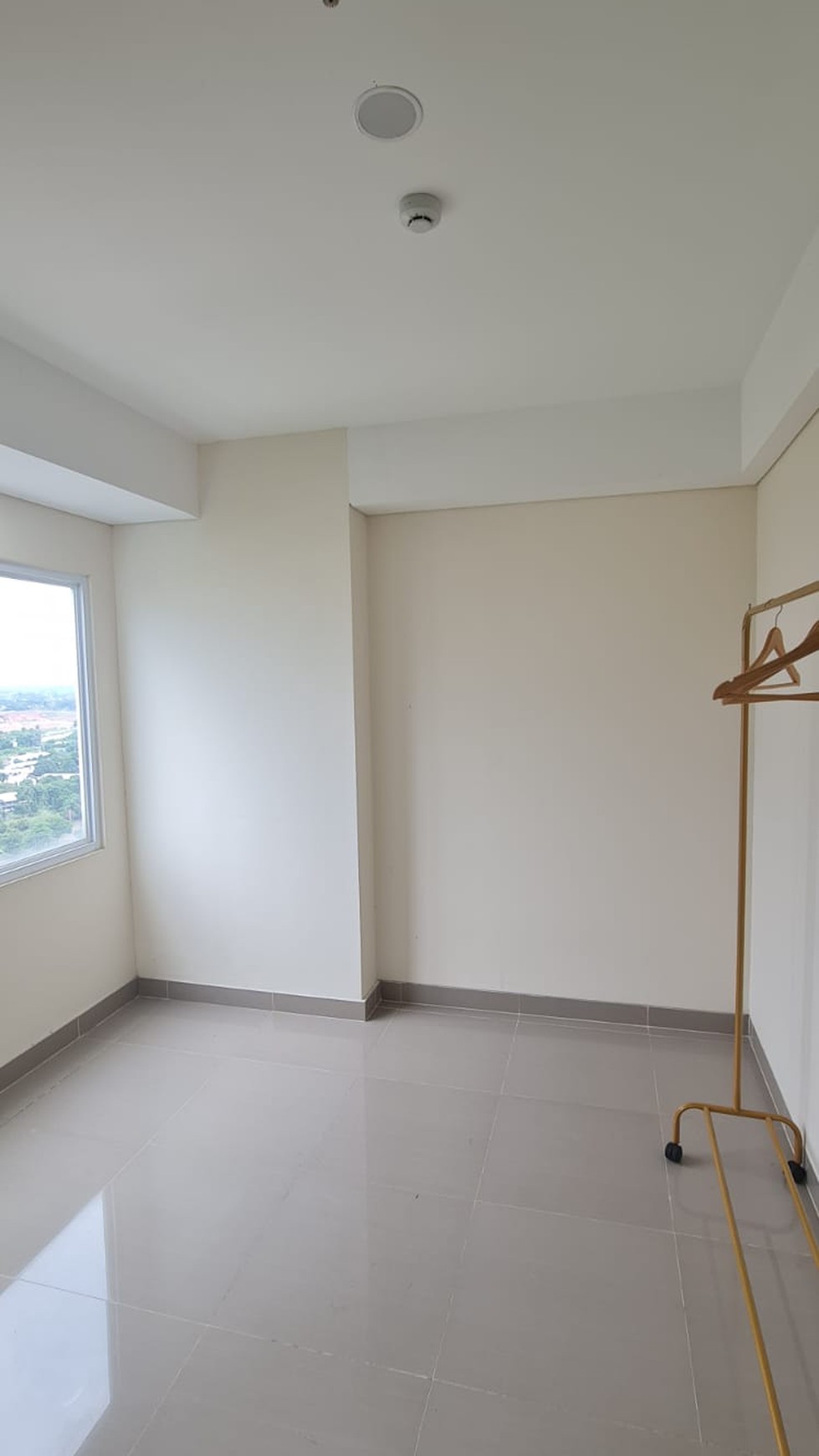 Dijual Apartemen B Residence - Unit Studio Baru