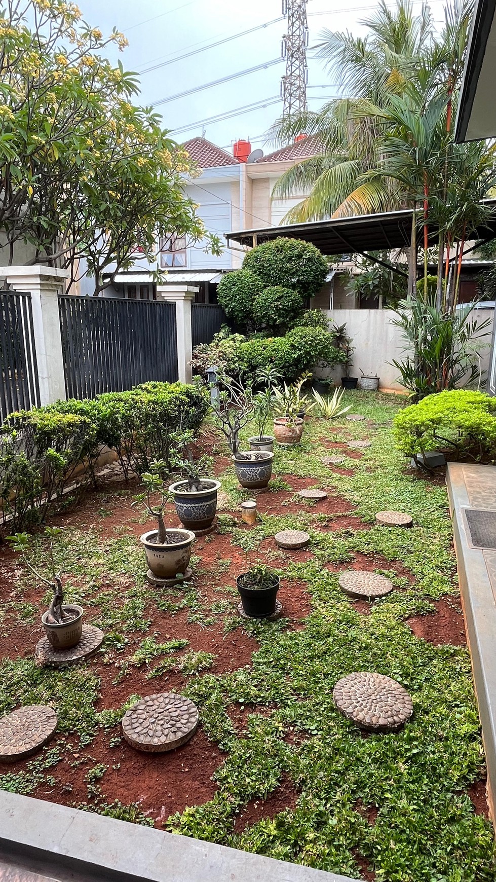 Rumah Asri di Kawasan Duren Tiga, Kalibata 