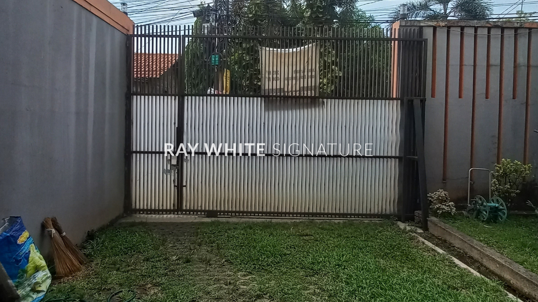 Rumah Hitung Tanah Area Cipete