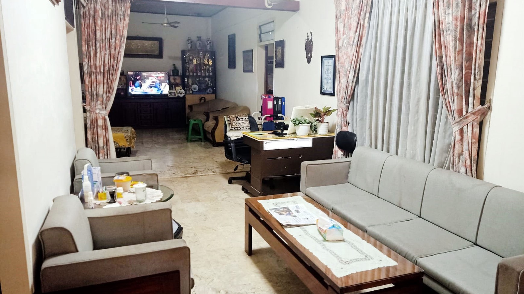 Rumah Hitung Tanah Area Cipete