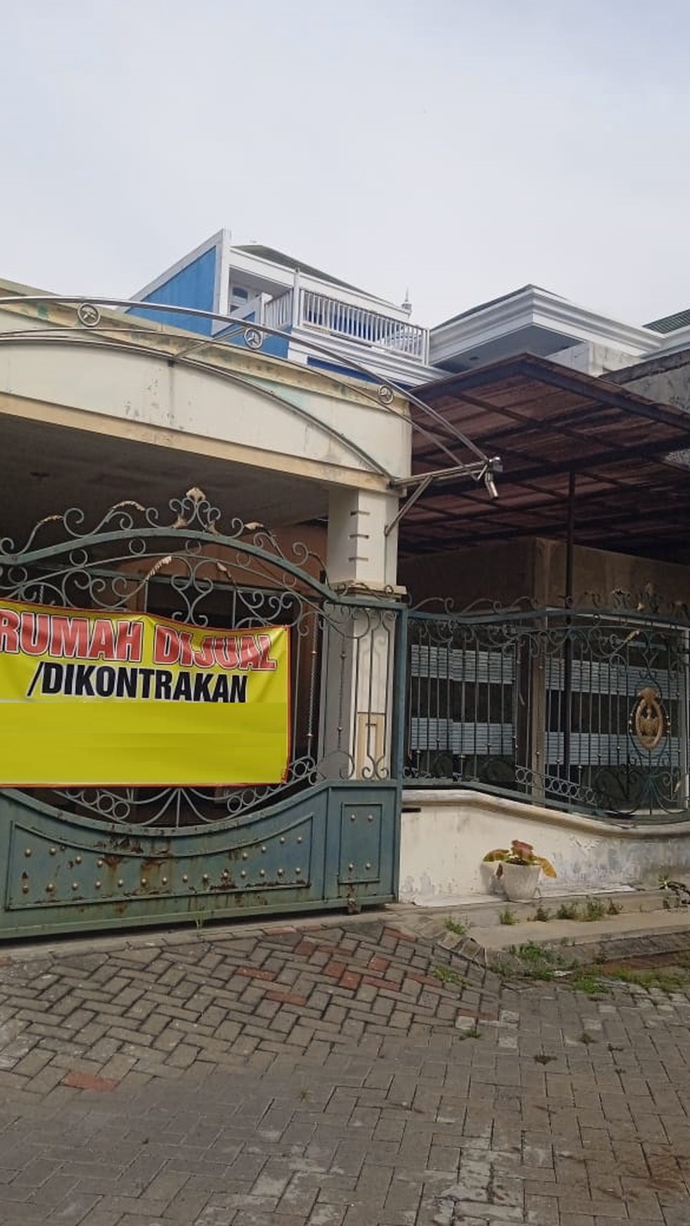 Rumah Dijual Palm Spring Jambangan Surabaya