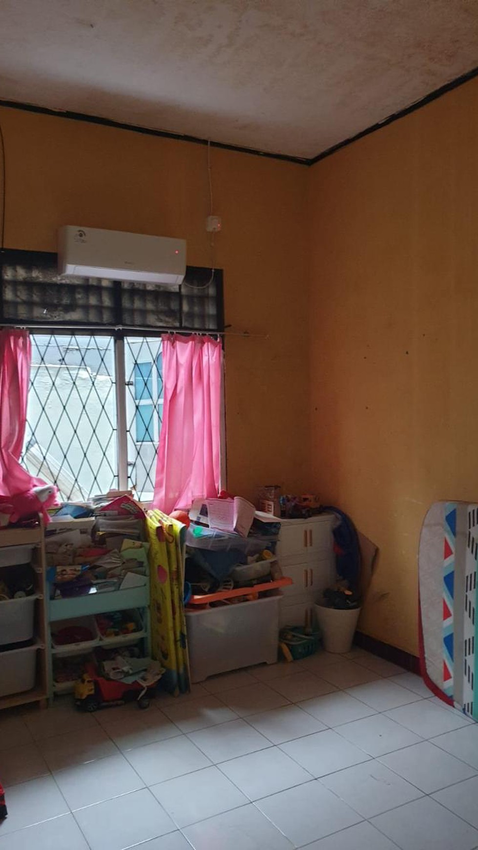 Rumah Luas, lokasi strategis di Jati Makmur