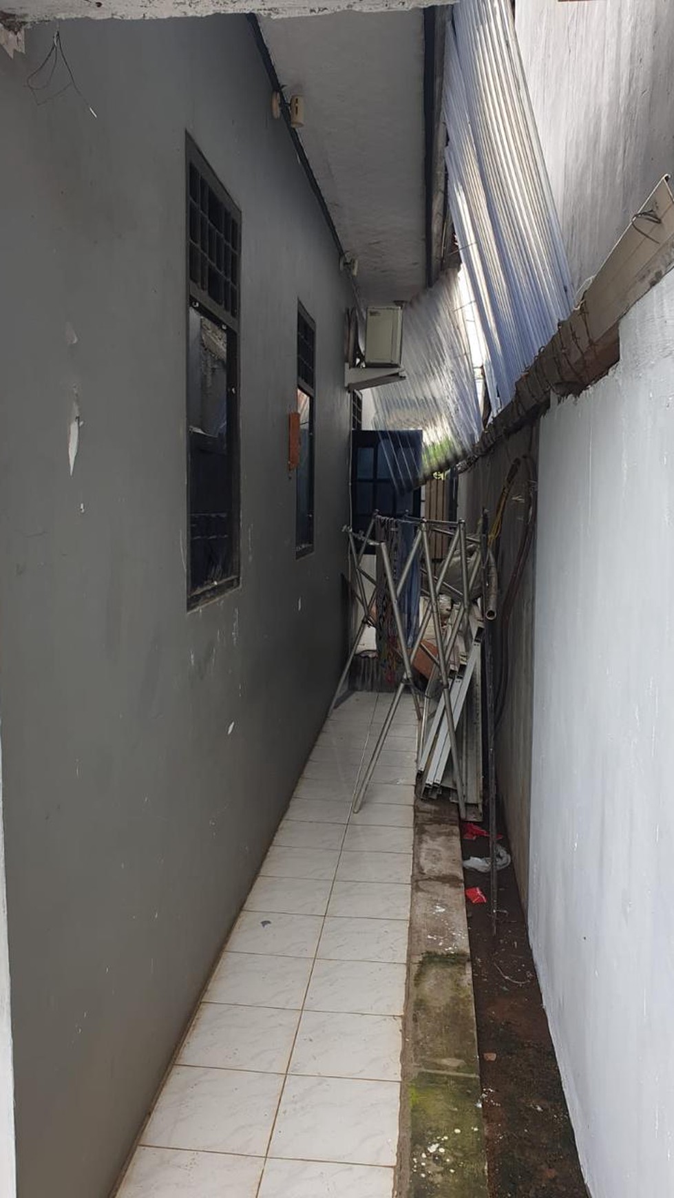 Rumah Luas, lokasi strategis di Jati Makmur