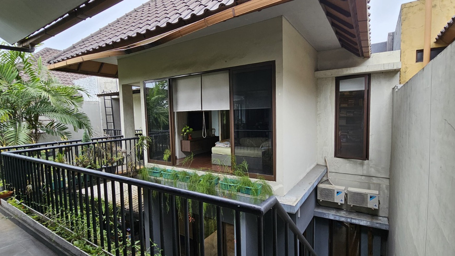 DIjual Rumah mewah di De Park Cluster Heliconia BSD City - Tangerang Selatan