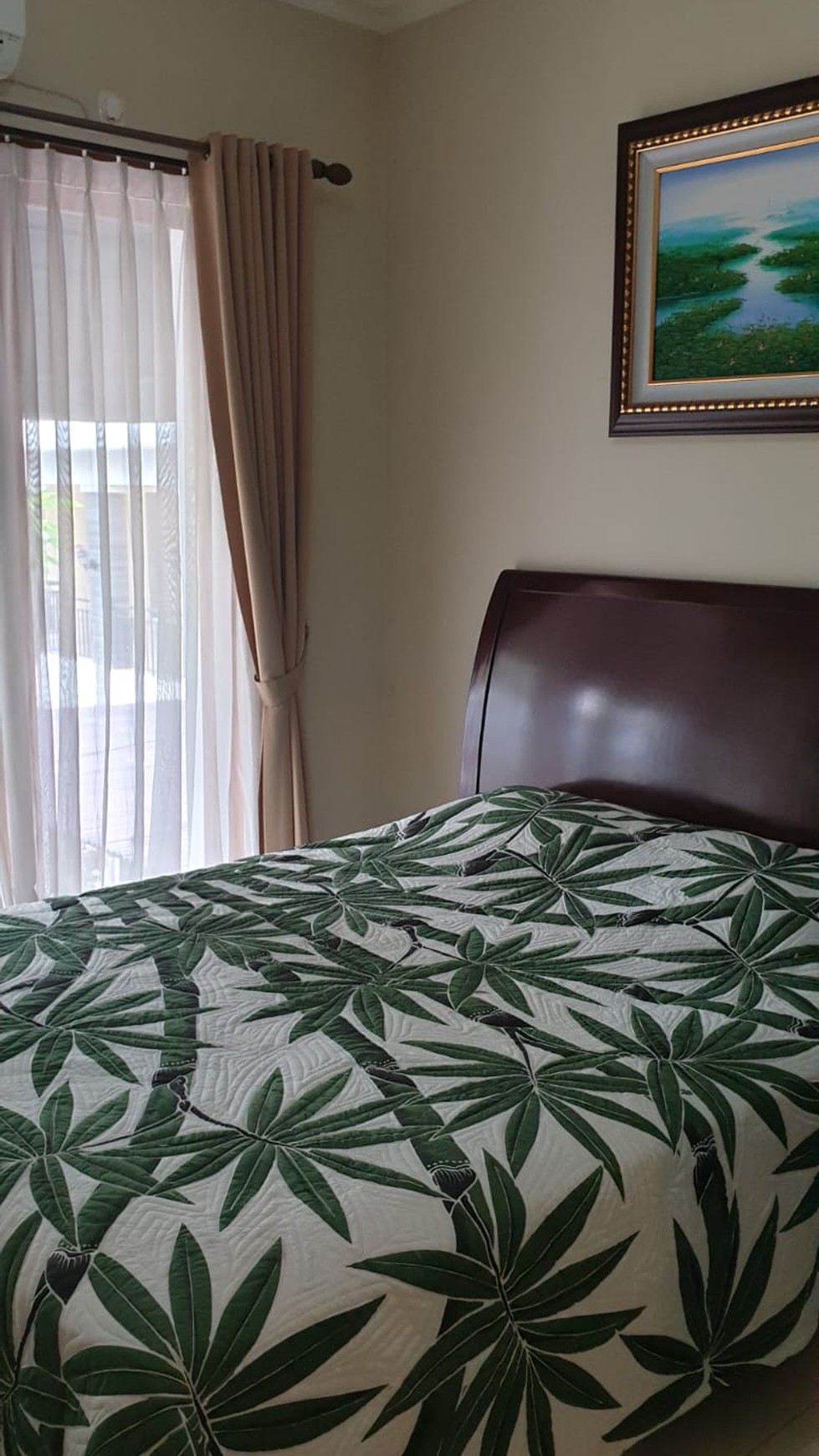 Menteng Ardeen Townhouse, 3 + 1 Bedroom, Indonesian Ethic Furniture