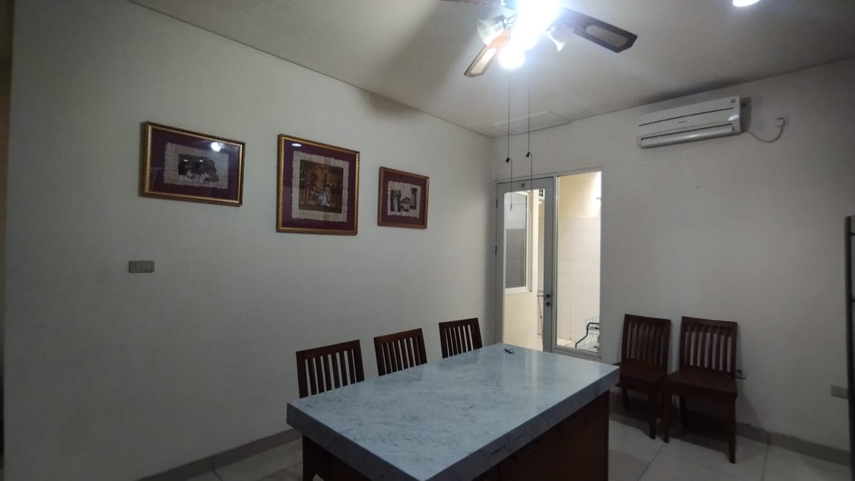 Dijual rumah di Residence One Cluster White Diamond BSD City Tangerang Selatan 