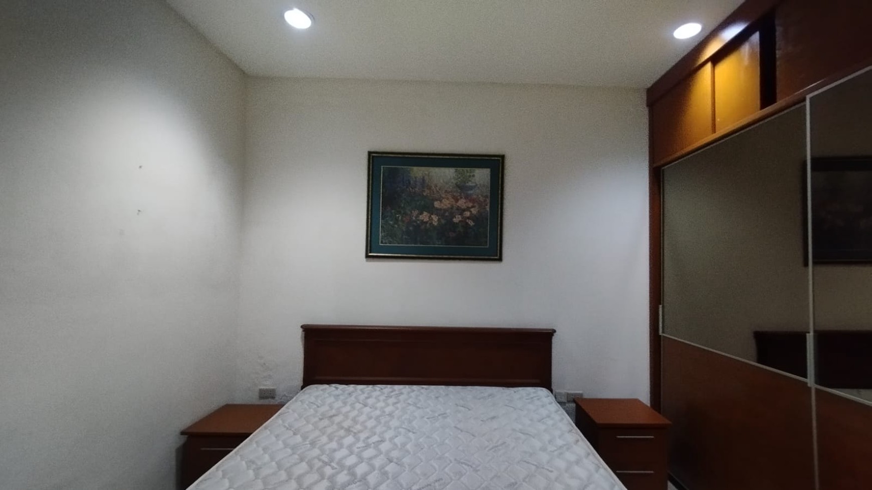 Dijual rumah di Residence One Cluster White Diamond BSD City Tangerang Selatan 