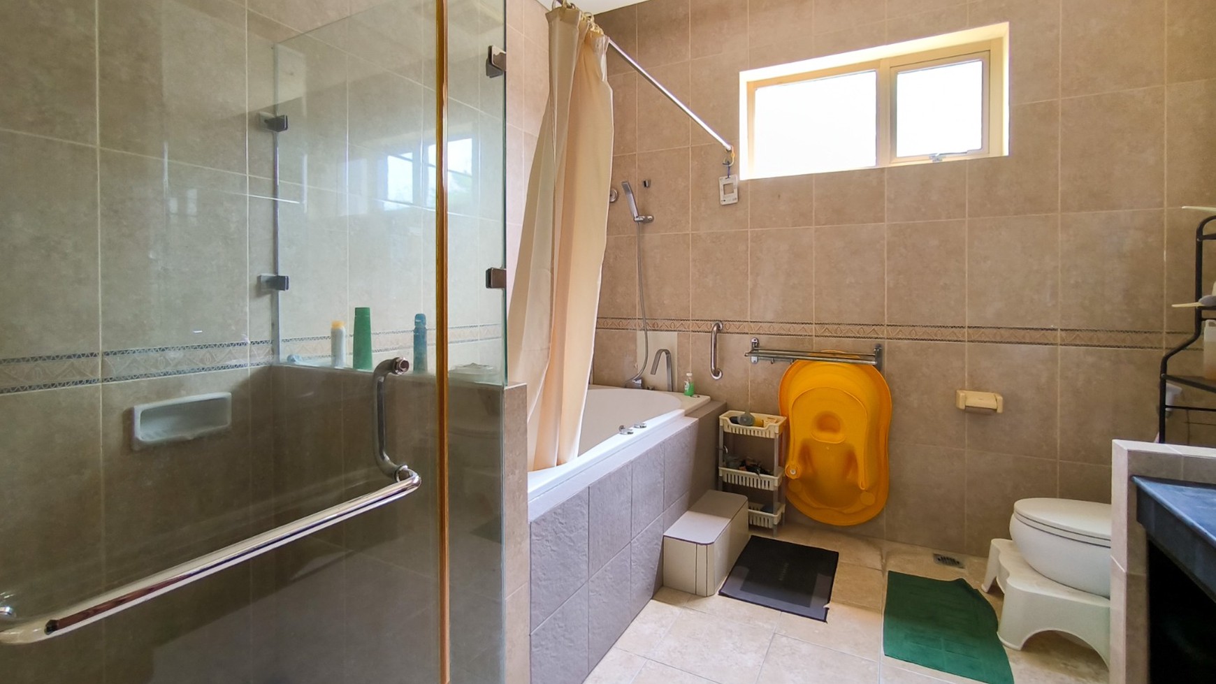 Rumah ada pool,bagus di Bintaro Jaya7