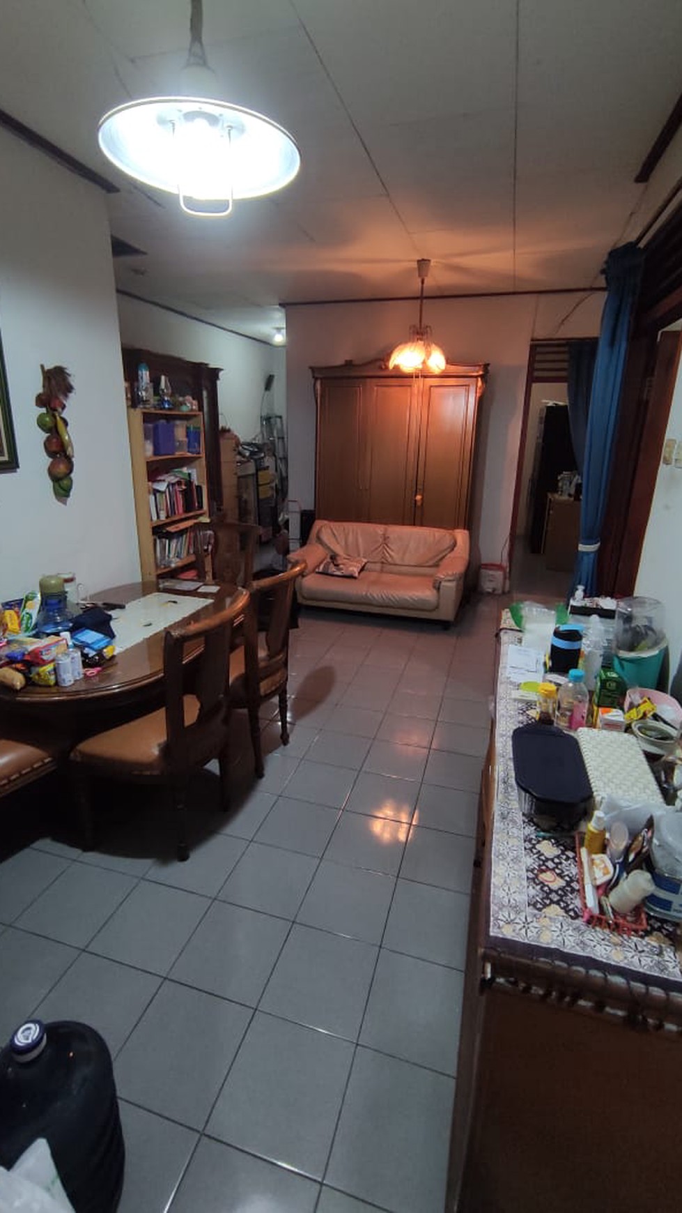 Rumah 2 lantai, bebas banjir lokasi strategis di Cipadu