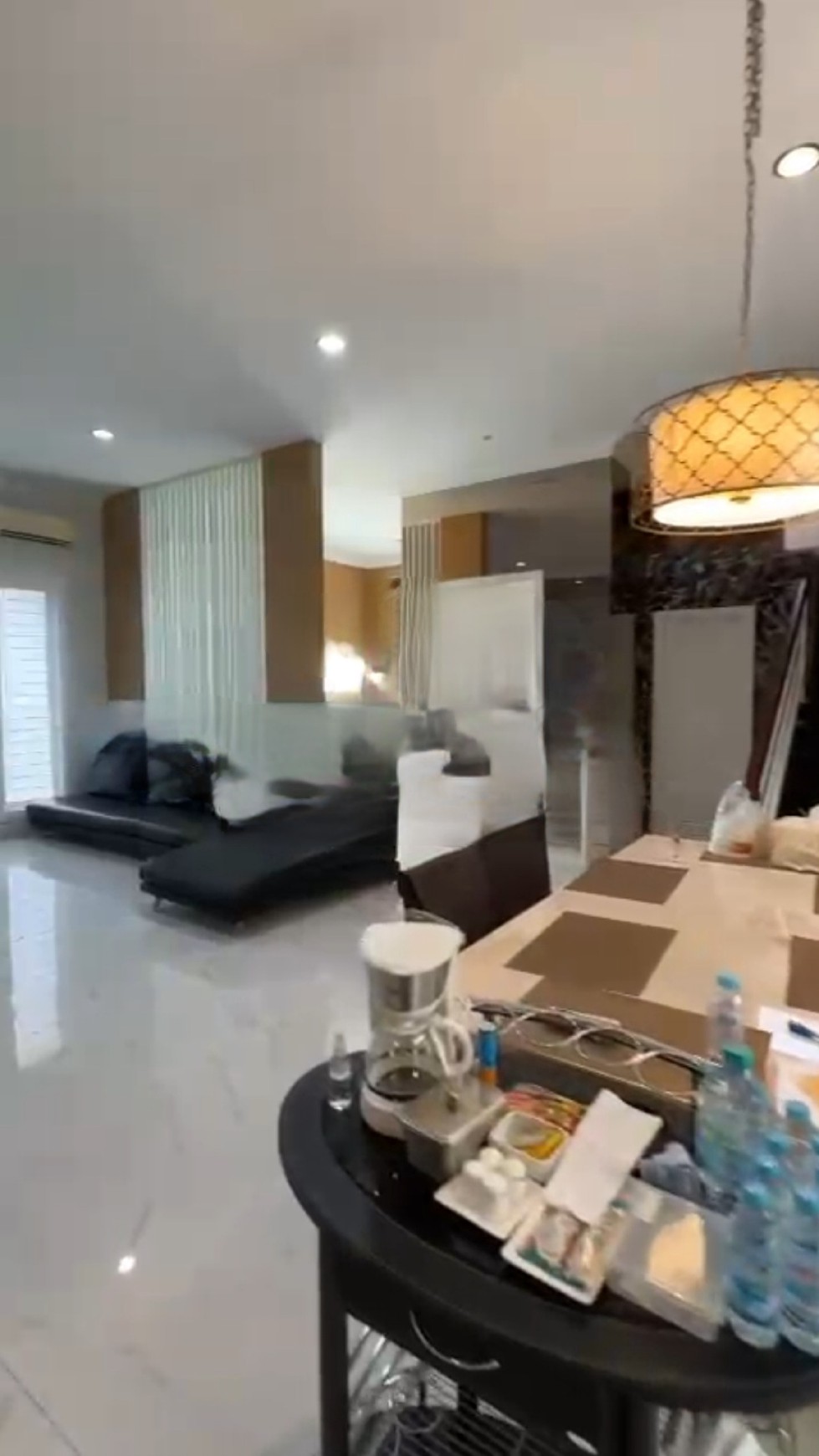 Dijual Rumah Villa Taman Telaga Citraland dekat GWALK Citraland, Sekolah Ciputra
