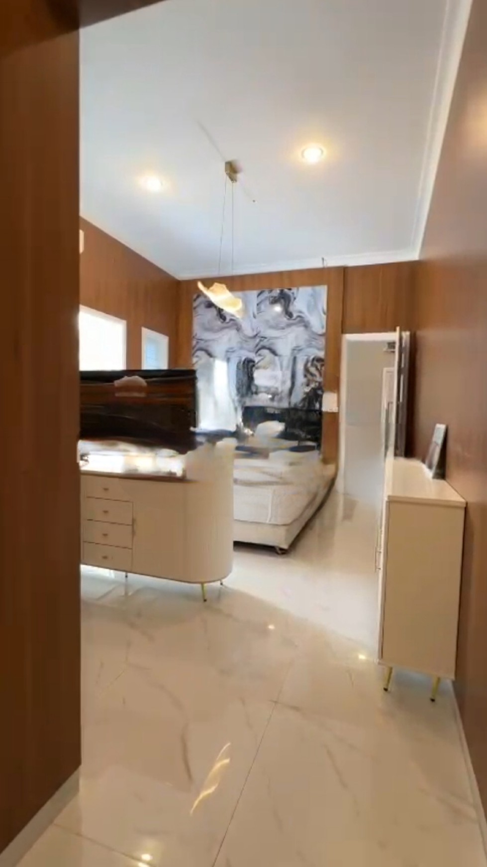 Dijual Rumah Villa Taman Telaga Citraland dekat GWALK Citraland, Sekolah Ciputra