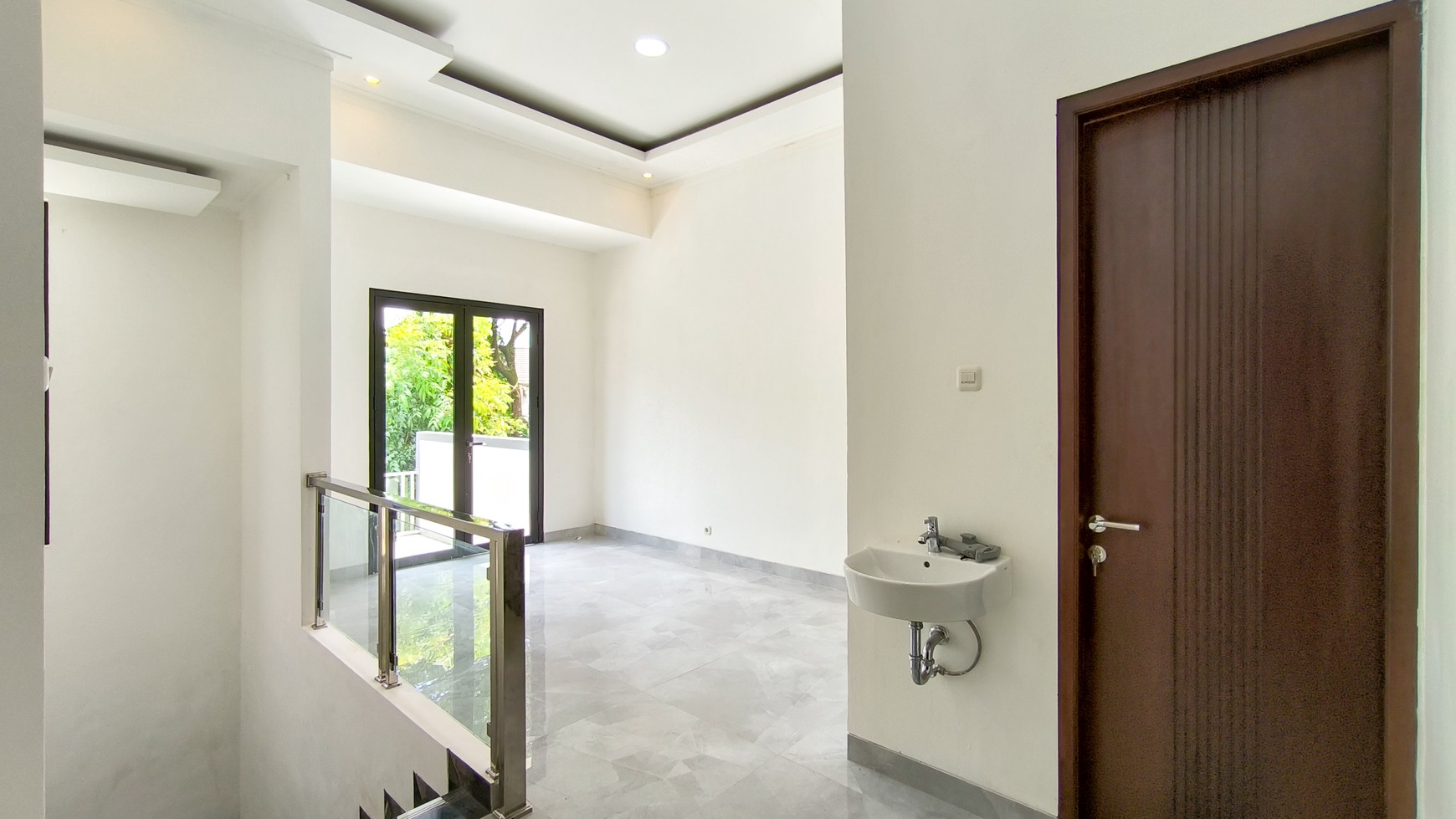 Dijual Rumah Baru Modern Minimalis Posisi Hoek di Puri Bintaro Jaya 9