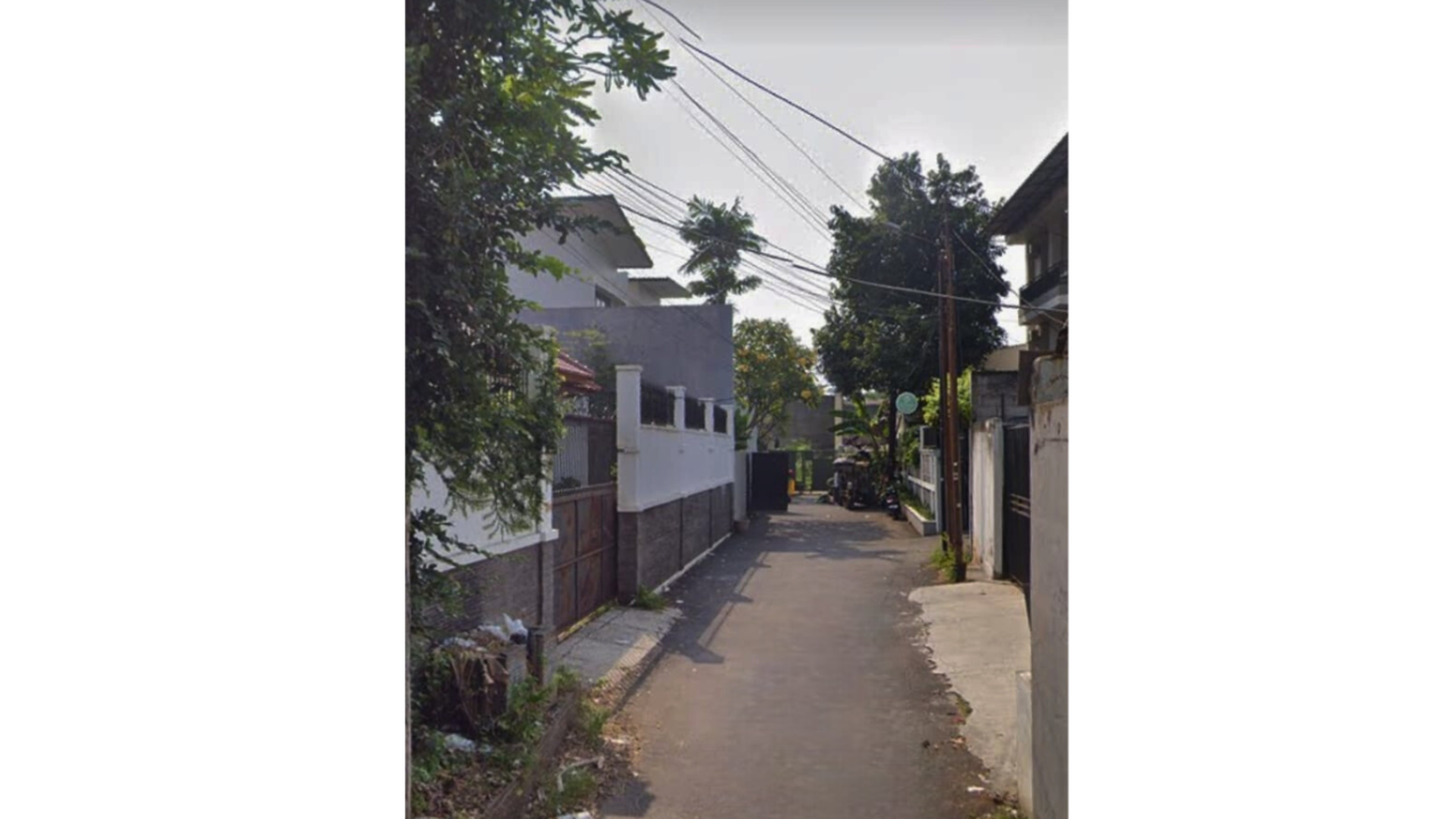 Rumah Hitung Tanah Area Cipete