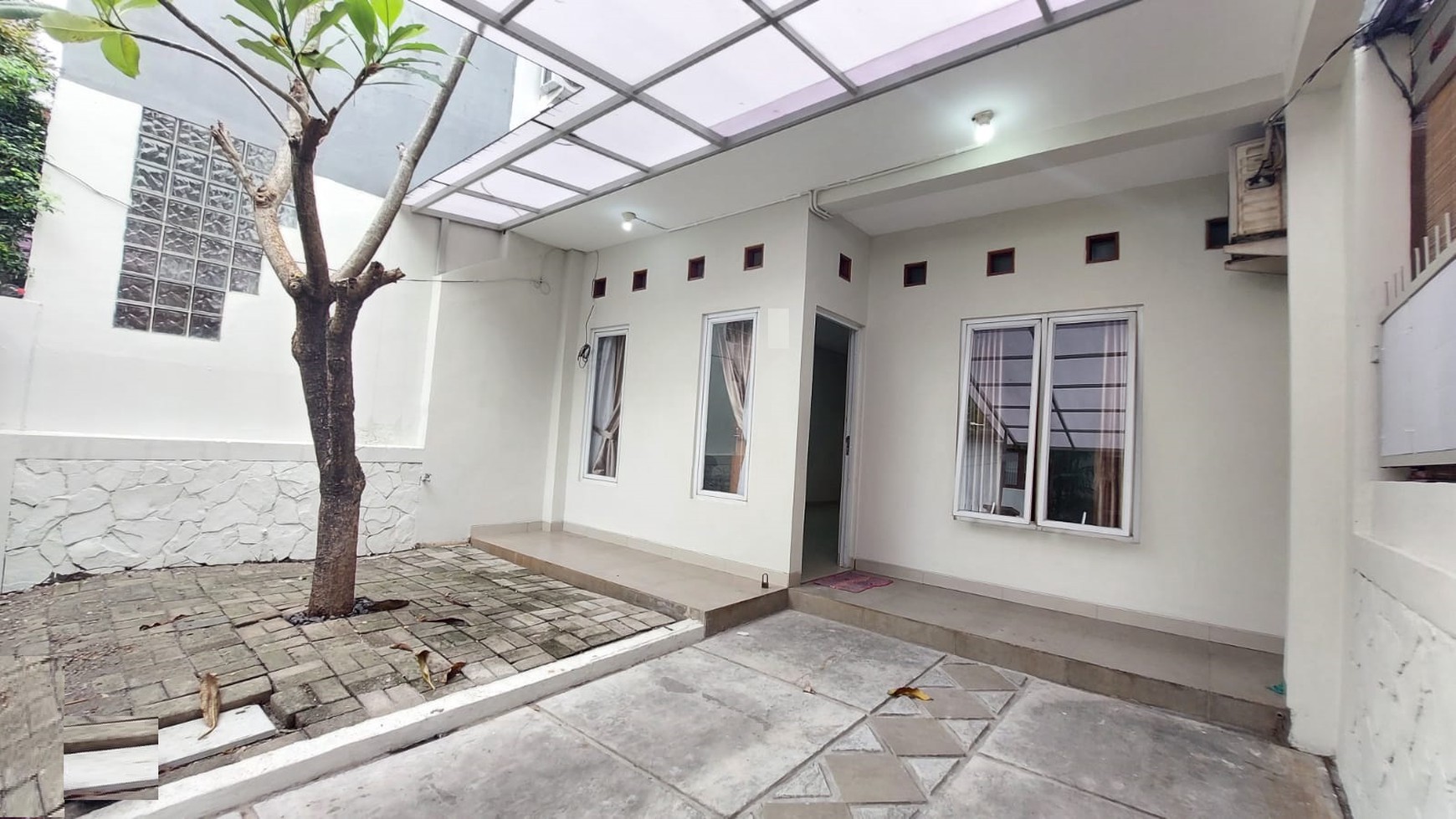 Rumah Bagus,siap huni di Bintaro Jaya 5.