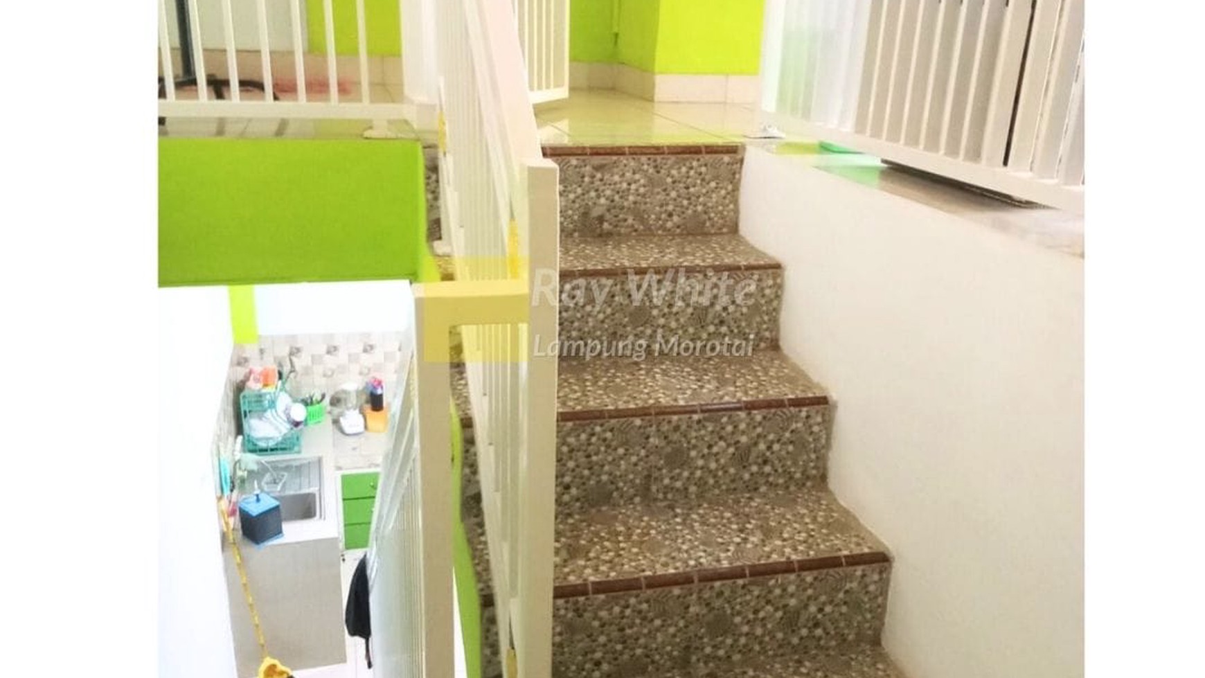 Dijual Rumah dua lantai Sisp huni hl