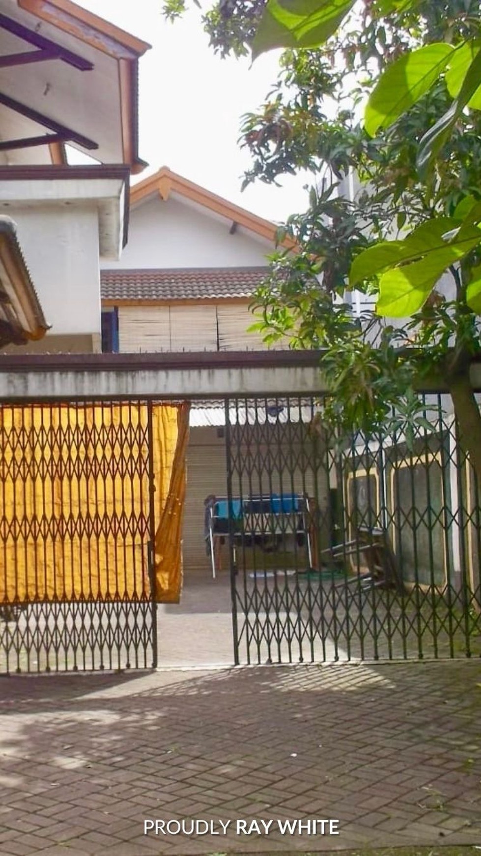 Rumah di Ciputat Timur