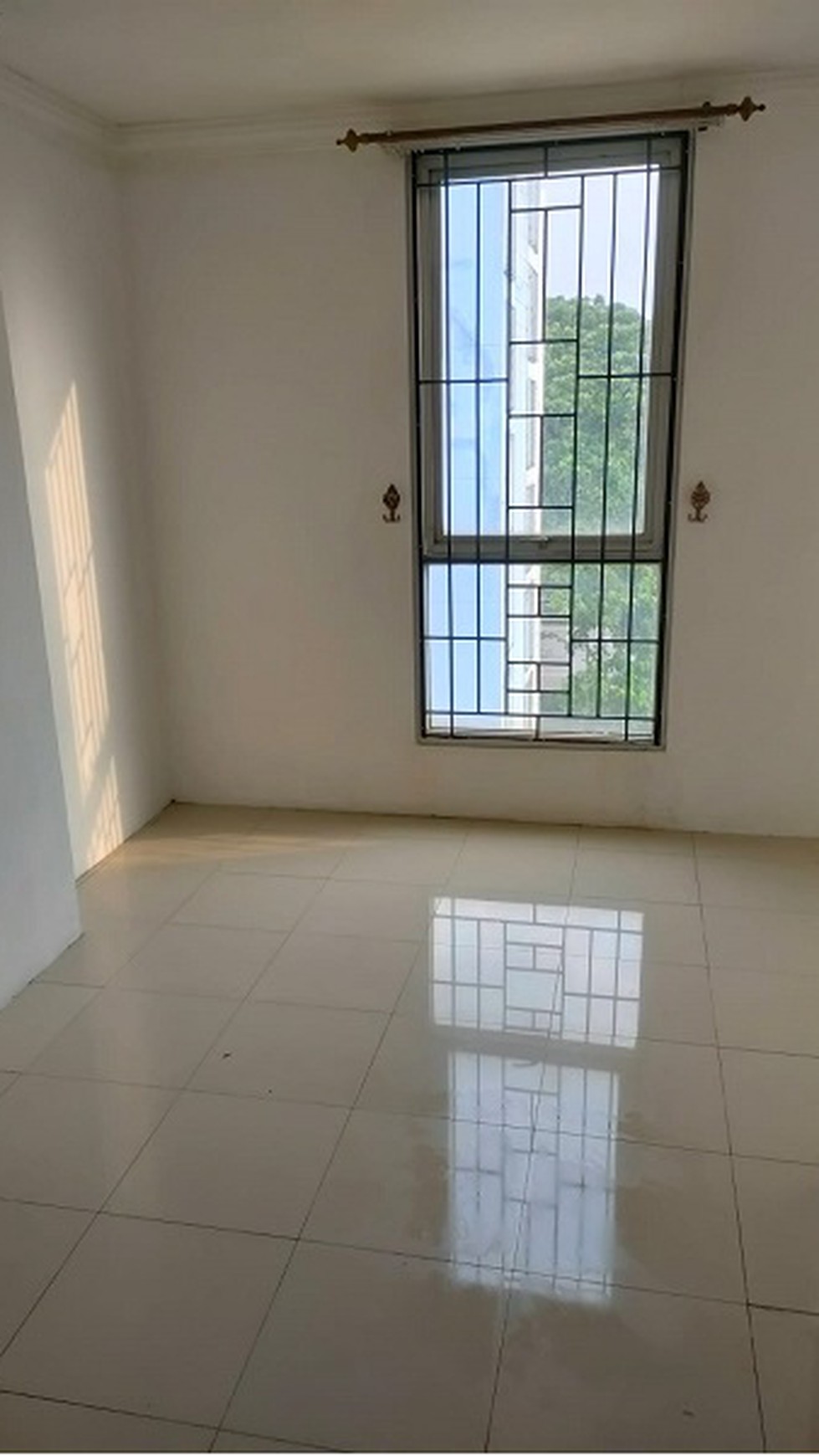 DIjual Murah Apartemen di The Habitat tower Oxford (tower A) lantai 5 karawaci Tangerang 