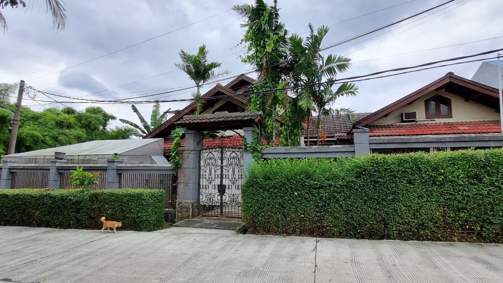 Rumah Asri, lingkungan nyaman dan aman di Pesanggrahan