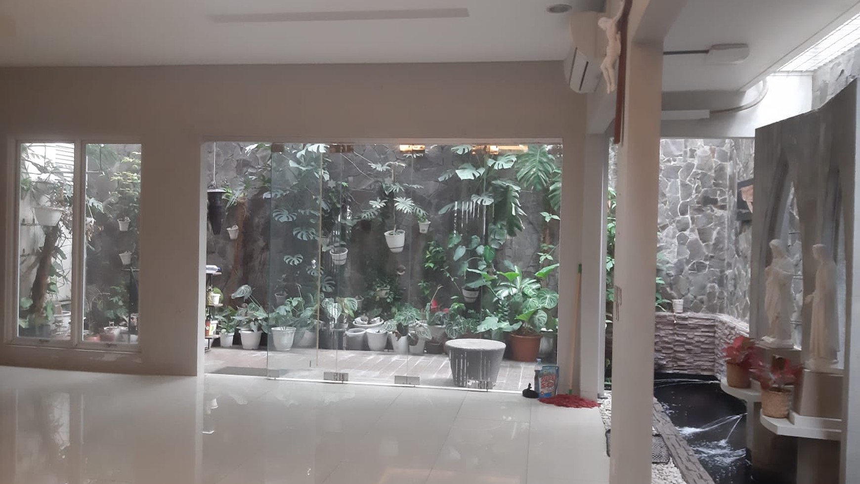 Rumah Bagus,dalam cluster di Bintaro Jaya 7.