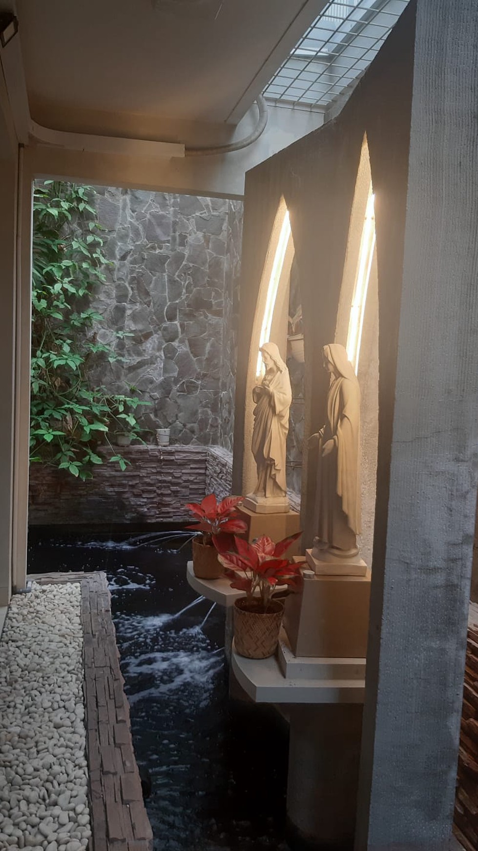 Rumah Bagus,dalam cluster di Bintaro Jaya 7.