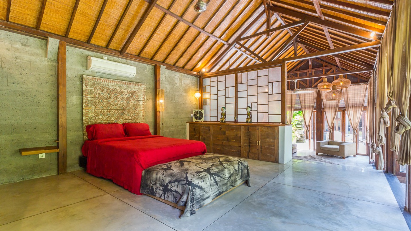 Balinese Style Villa For Leasehold in Gunung Salak, Kerobokan