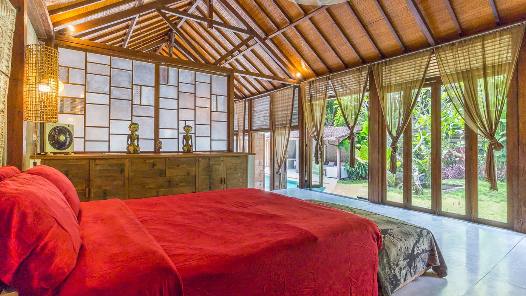 Balinese Style Villa For Leasehold in Gunung Salak, Kerobokan