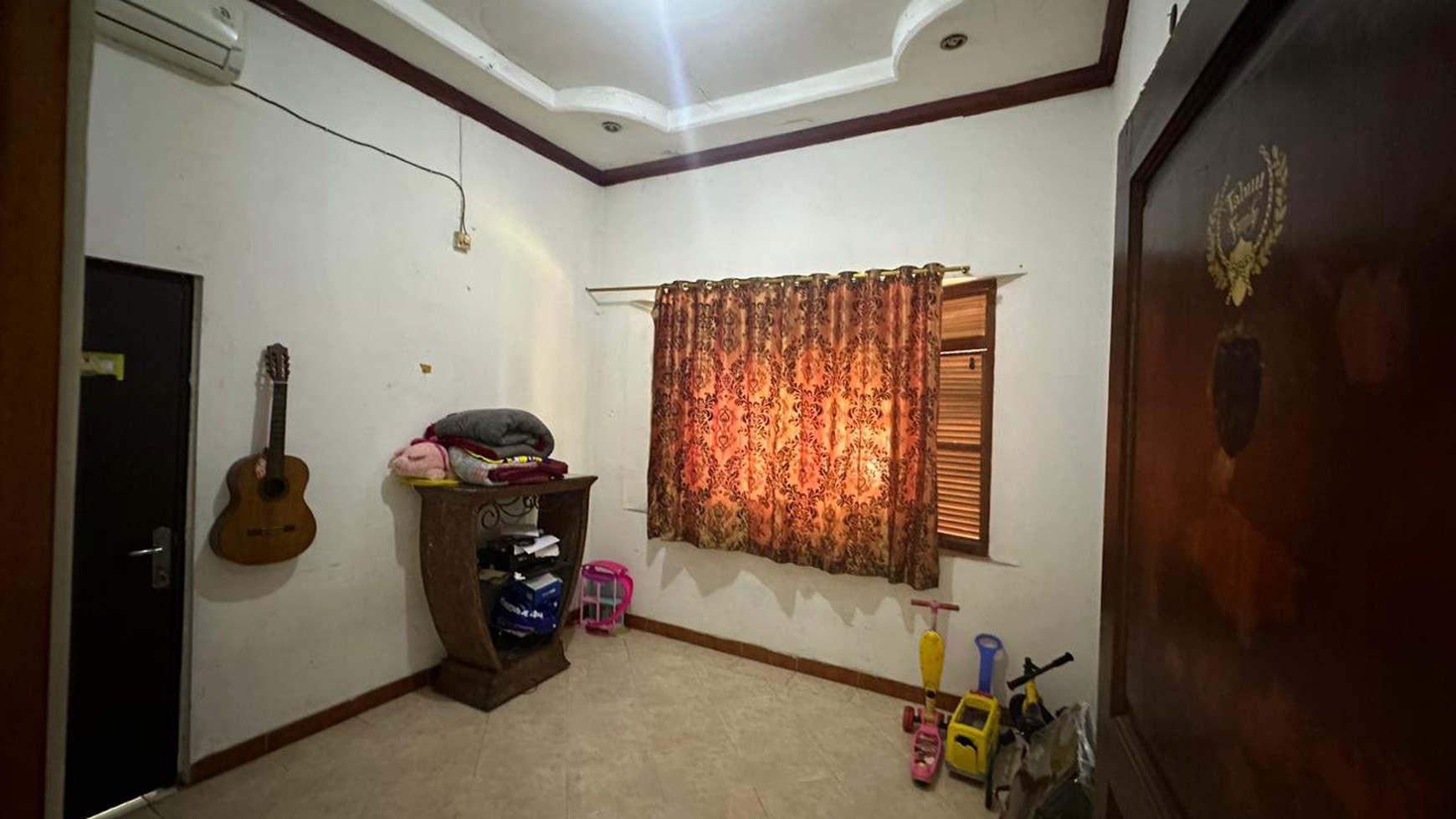 Rumah Bagus DIJUAL 2 Lantai di Mampang, Depok