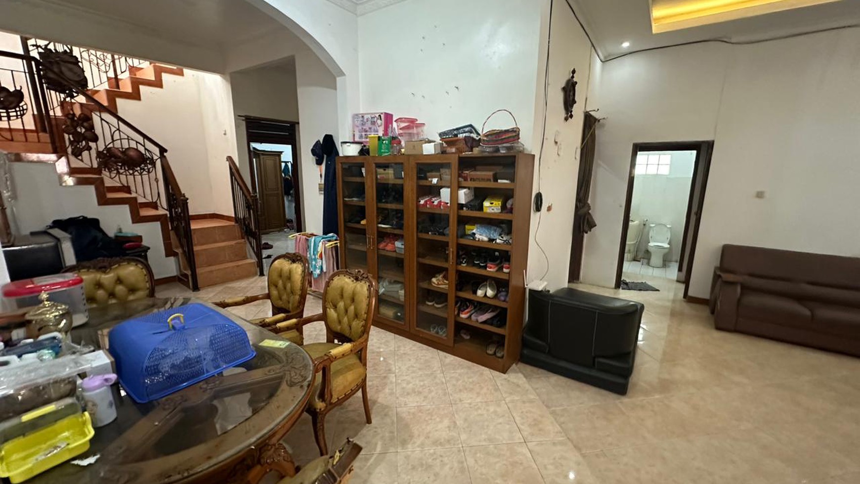 Rumah Bagus DIJUAL 2 Lantai di Mampang, Depok