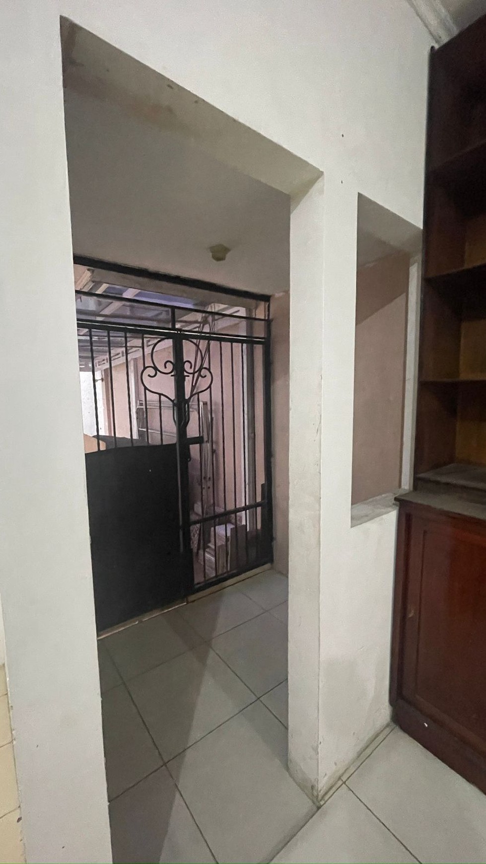 Dijual rumah di Taman Batu Jimbar - Lippo Karawaci Tangerang