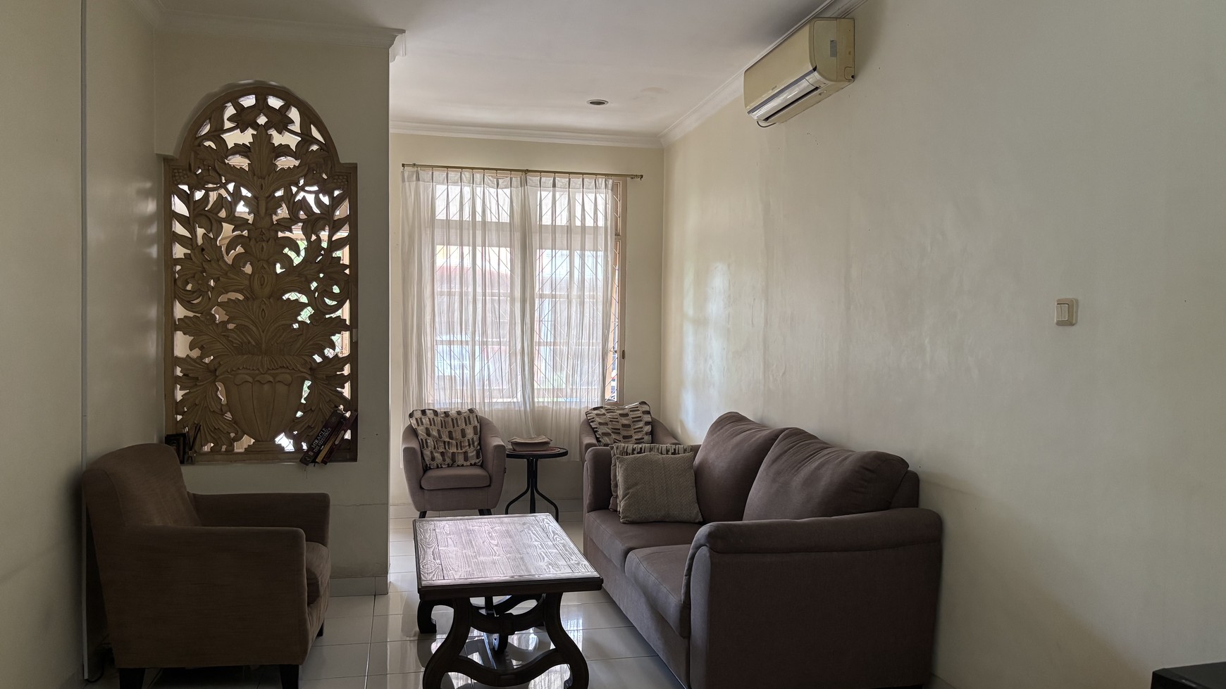 BU! Super Murah! Rumah Cantik di Dalam Cluster Kota Wisata