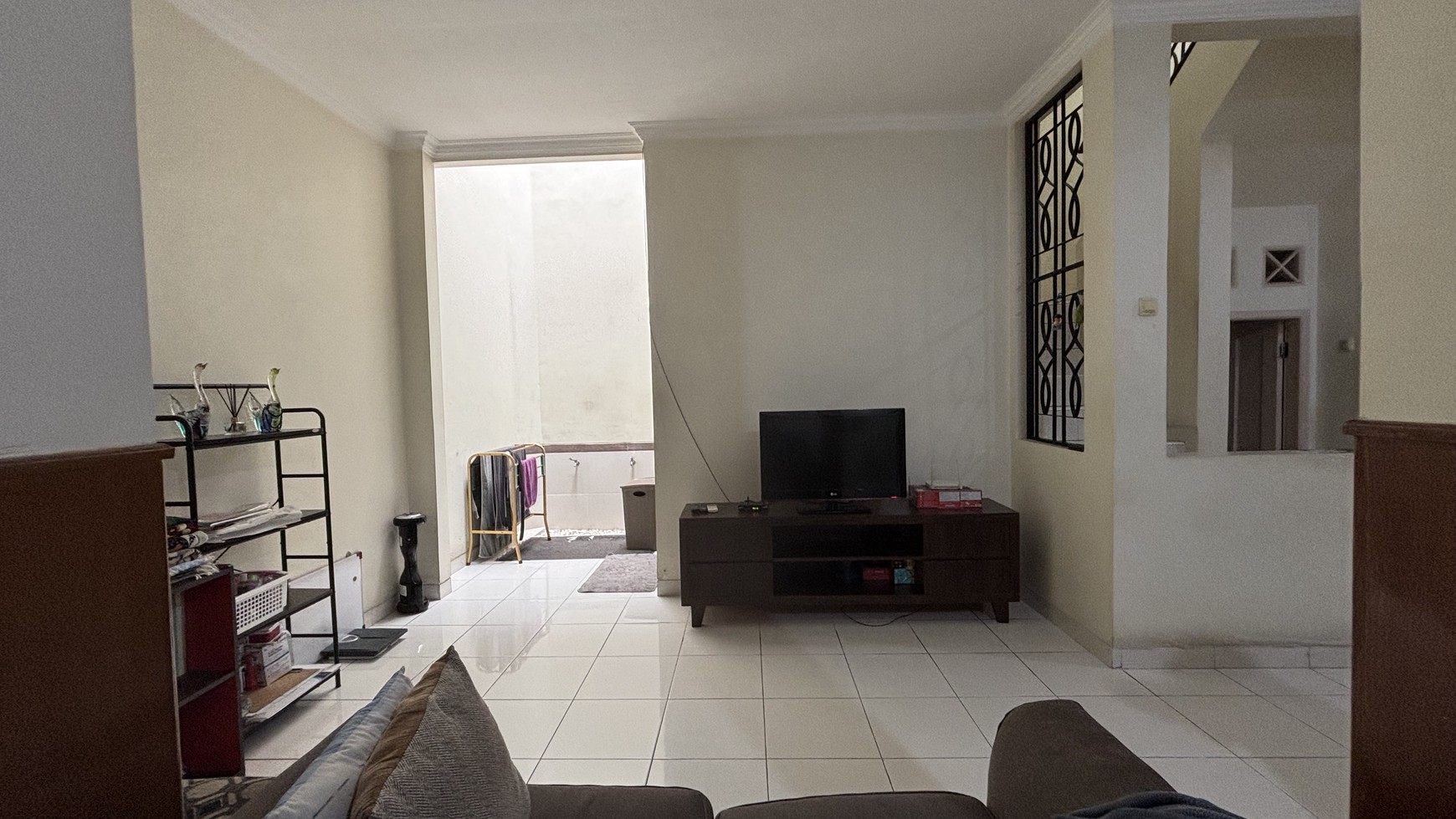 BU! Super Murah! Rumah Cantik di Dalam Cluster Kota Wisata