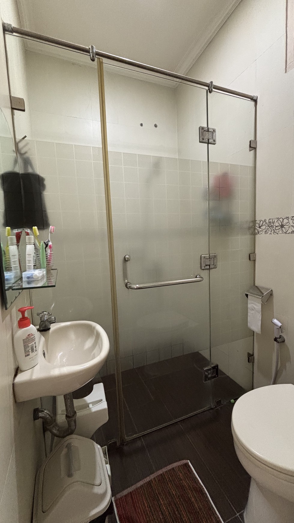 BU! Super Murah! Rumah Cantik di Dalam Cluster Kota Wisata