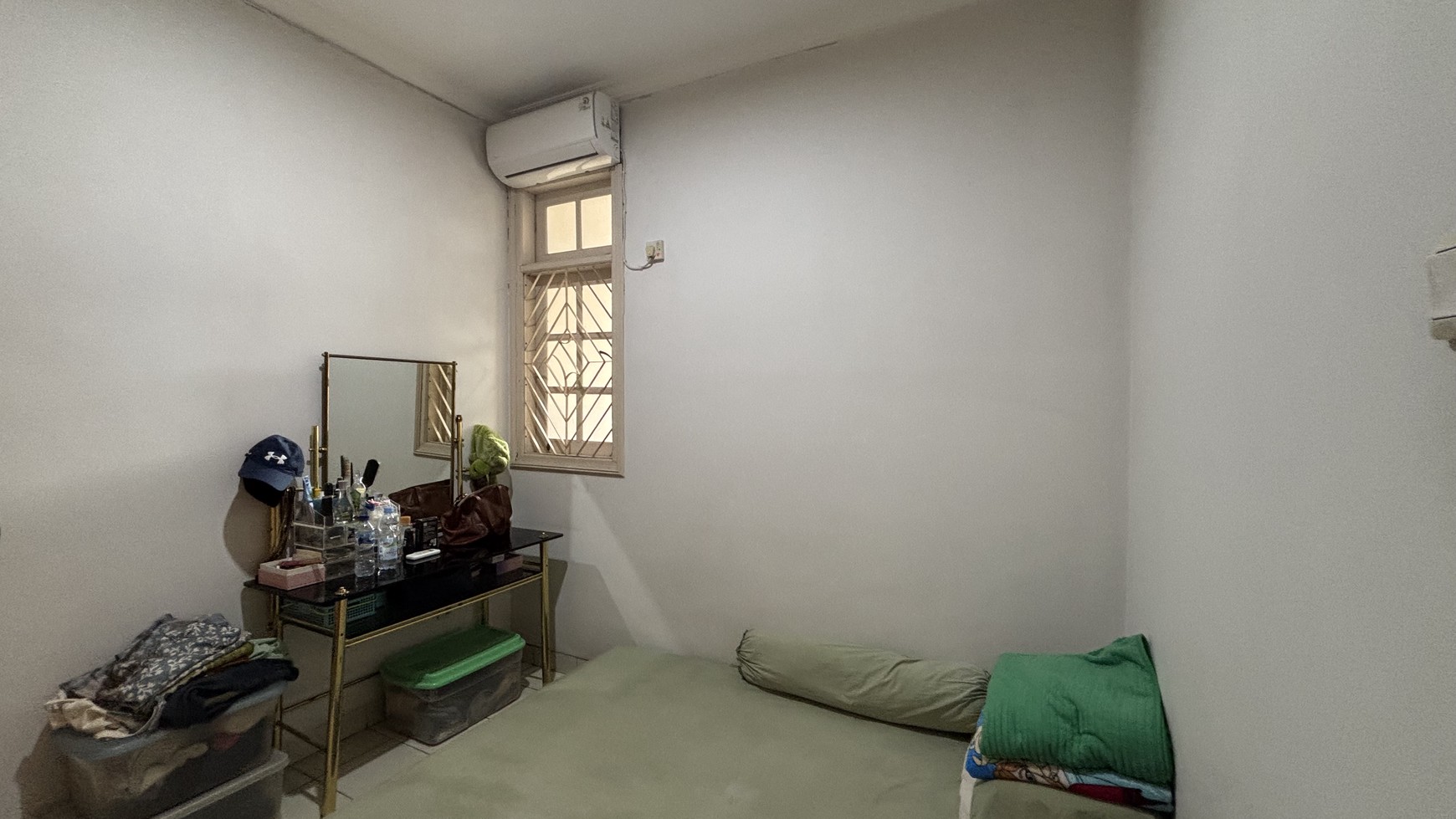 BU! Super Murah! Rumah Cantik di Dalam Cluster Kota Wisata