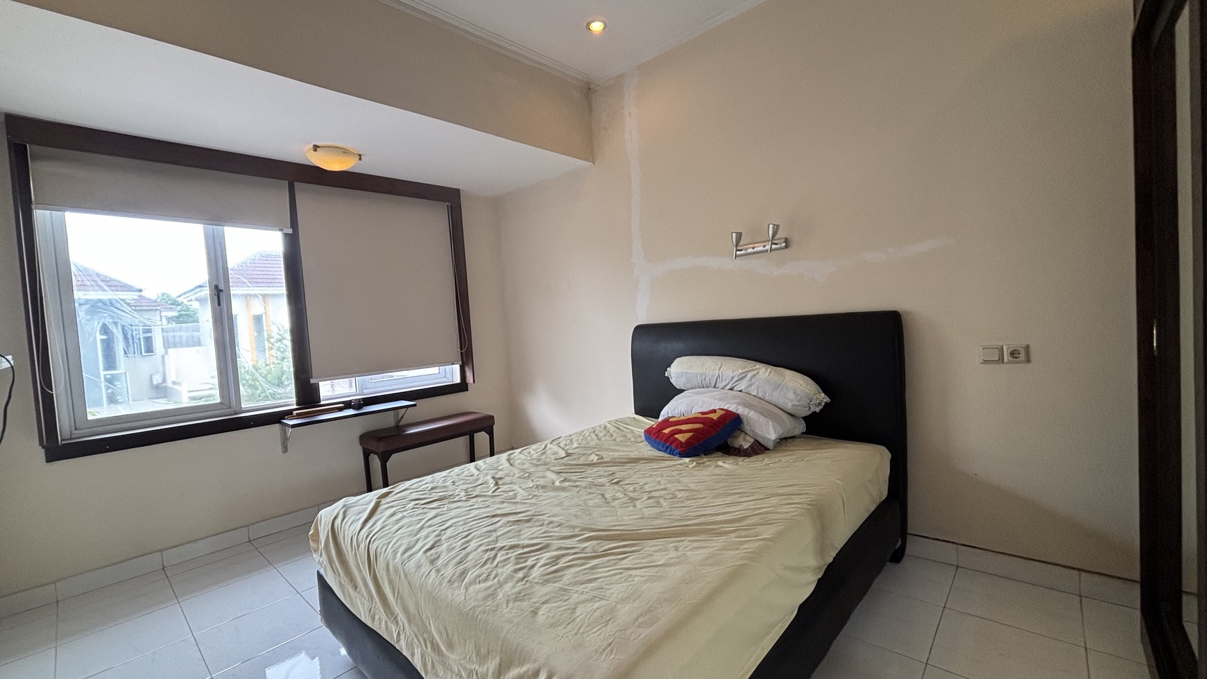 Rumah Cantik 2 Lantai Sudah Renovasi di Dalam Cluster Kota Wisata