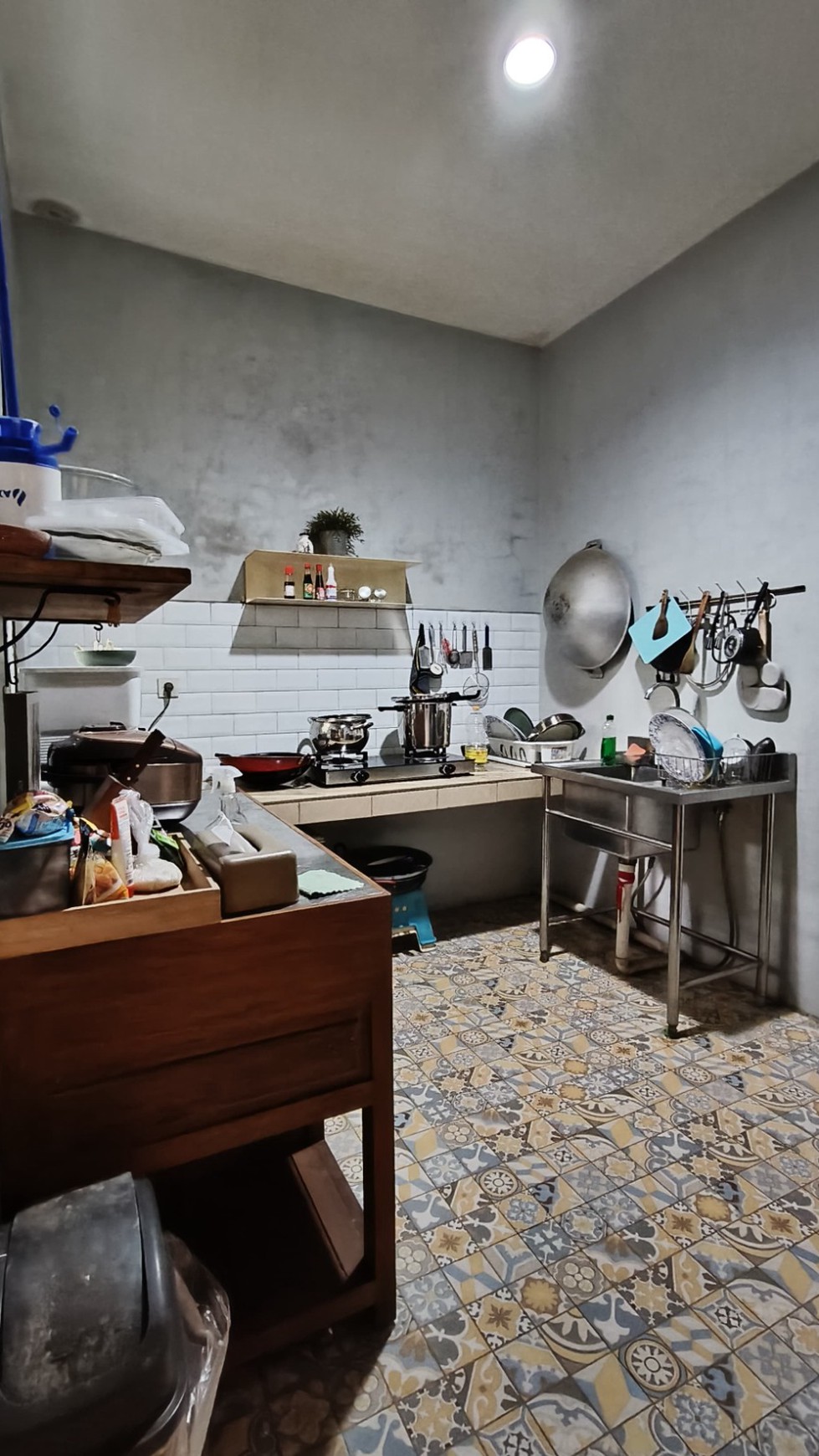 dijual rumah bagus,nyaman,dalam ruangan rapih di Ciputat tangsel