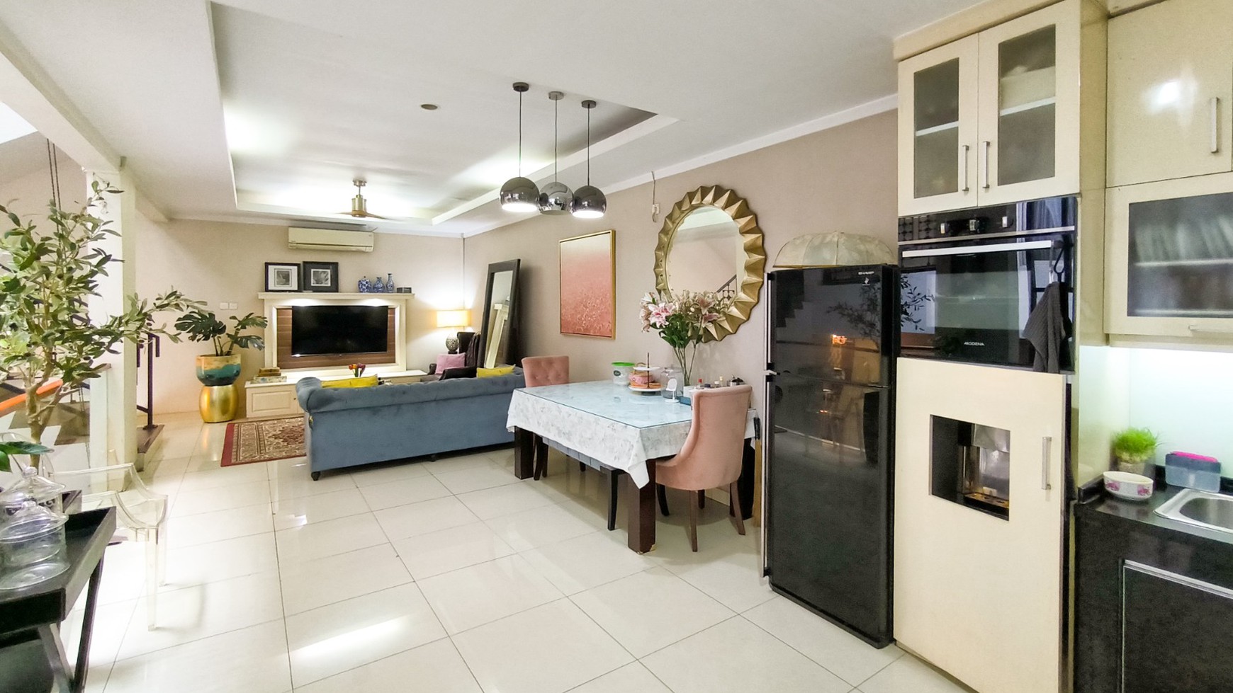 Rumah Mewah,bagus di Bintaro Jaya 7.