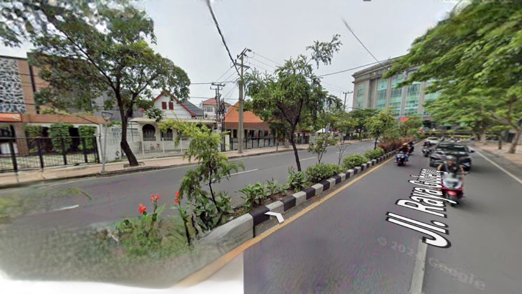 Rumah Hitung Tanah Area Cipete